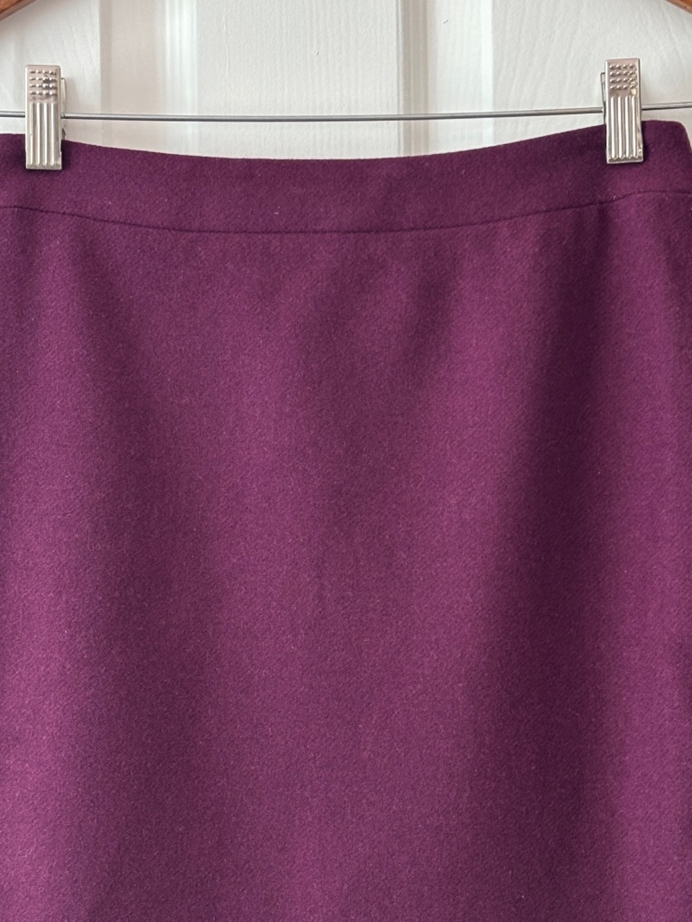 J Crew "The Pencil Skirt" - Berry Size 00P - Picture 4 of 9